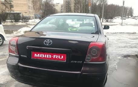 Toyota Avensis III рестайлинг, 2008 год, 1 300 000 рублей, 1 фотография