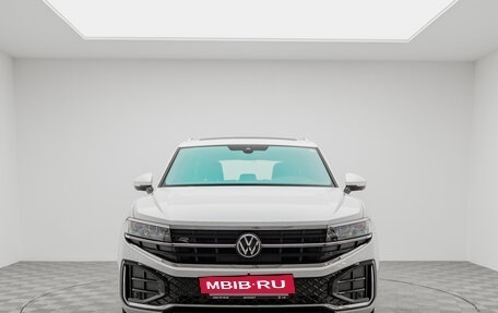 Volkswagen Touareg III, 2024 год, 16 490 000 рублей, 2 фотография