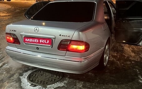 Mercedes-Benz E-Класс, 2000 год, 630 000 рублей, 11 фотография