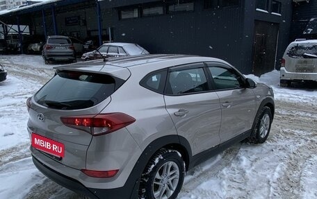 Hyundai Tucson III, 2015 год, 1 730 000 рублей, 6 фотография