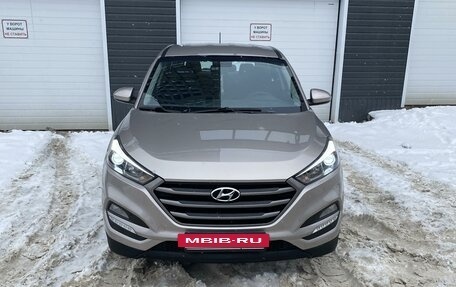 Hyundai Tucson III, 2015 год, 1 730 000 рублей, 2 фотография