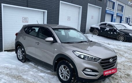 Hyundai Tucson III, 2015 год, 1 730 000 рублей, 4 фотография