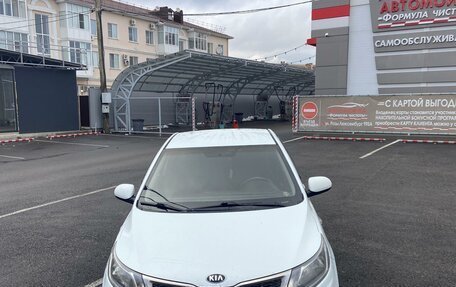 KIA Rio III рестайлинг, 2014 год, 930 000 рублей, 13 фотография