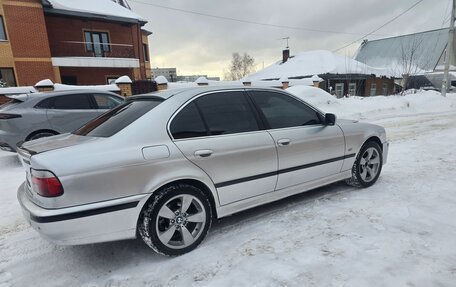 BMW 5 серия, 2002 год, 650 000 рублей, 8 фотография