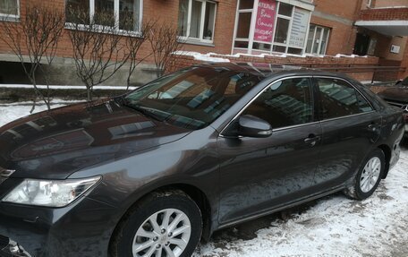 Toyota Camry, 2013 год, 2 300 000 рублей, 4 фотография