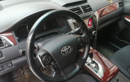 Toyota Camry, 2013 год, 2 300 000 рублей, 16 фотография