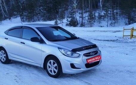 Hyundai Solaris II рестайлинг, 2013 год, 1 250 000 рублей, 4 фотография