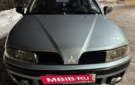 Mitsubishi Carisma I, 2003 год, 160 000 рублей, 3 фотография