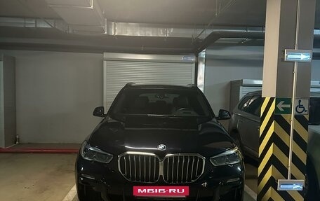 BMW X5, 2021 год, 9 180 000 рублей, 2 фотография