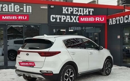 KIA Sportage IV рестайлинг, 2020 год, 2 575 000 рублей, 7 фотография