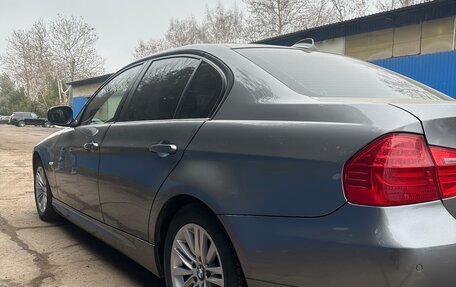 BMW 3 серия, 2011 год, 1 300 000 рублей, 5 фотография