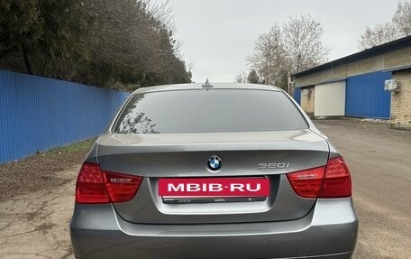 BMW 3 серия, 2011 год, 1 300 000 рублей, 4 фотография