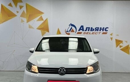 Volkswagen Touran III, 2011 год, 895 000 рублей, 8 фотография