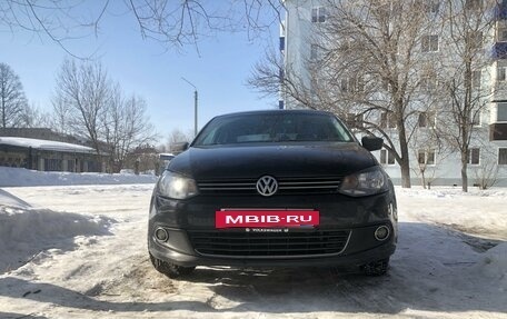 Volkswagen Polo VI (EU Market), 2011 год, 500 000 рублей, 6 фотография