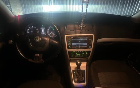 Skoda Octavia, 2009 год, 1 400 000 рублей, 9 фотография