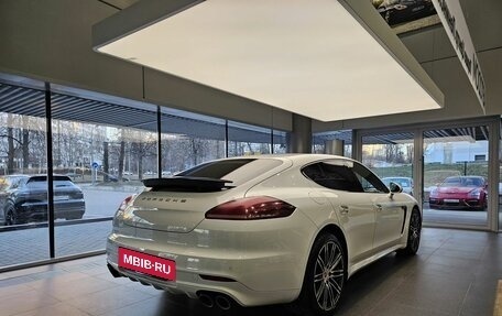 Porsche Panamera II рестайлинг, 2016 год, 3 600 000 рублей, 4 фотография