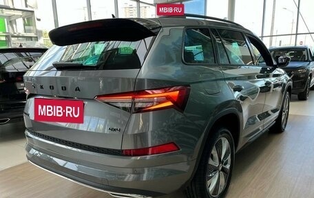 Skoda Kodiaq I, 2024 год, 6 020 000 рублей, 4 фотография