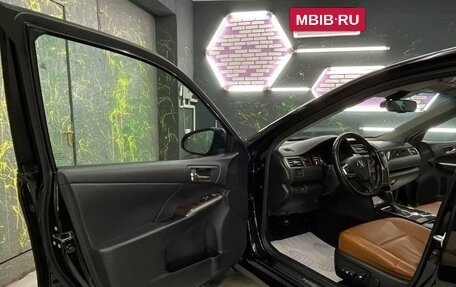 Toyota Camry, 2016 год, 2 450 000 рублей, 12 фотография