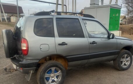 Chevrolet Niva I рестайлинг, 2005 год, 370 000 рублей, 15 фотография