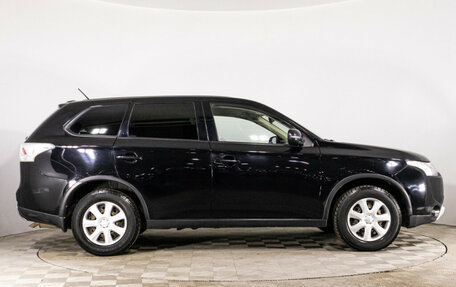 Mitsubishi Outlander III рестайлинг 3, 2014 год, 1 330 000 рублей, 4 фотография