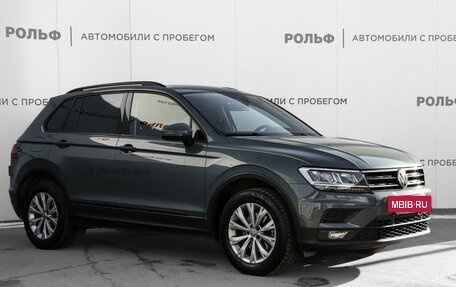 Volkswagen Tiguan II, 2020 год, 2 635 000 рублей, 3 фотография