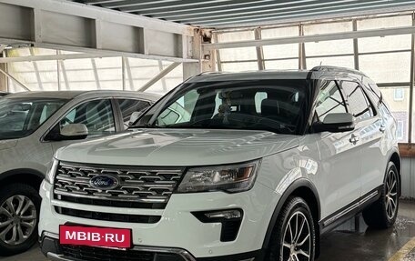 Ford Explorer VI, 2019 год, 3 900 000 рублей, 2 фотография