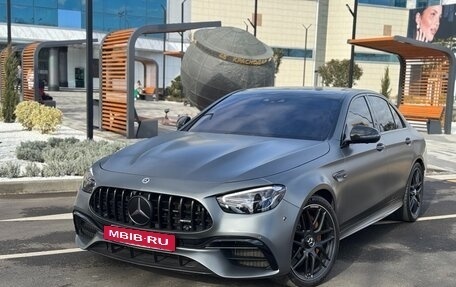 Mercedes-Benz E-Класс AMG, 2022 год, 16 000 000 рублей, 16 фотография