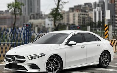 Mercedes-Benz A-Класс, 2020 год, 2 480 000 рублей, 1 фотография