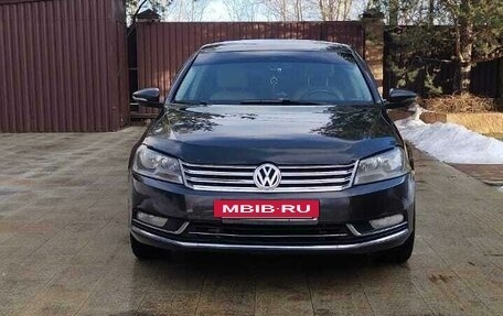 Volkswagen Passat B7, 2011 год, 1 050 000 рублей, 7 фотография