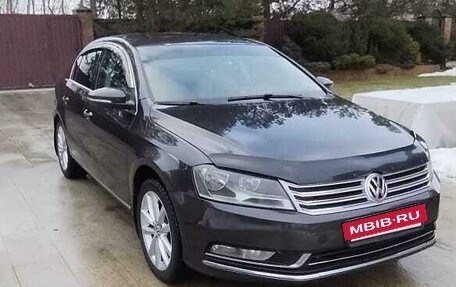 Volkswagen Passat B7, 2011 год, 1 050 000 рублей, 8 фотография