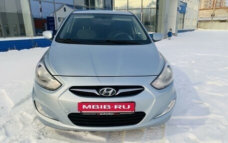 Hyundai Solaris II рестайлинг, 2013 год, 750 000 рублей, 5 фотография