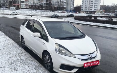 Honda Fit Shuttle I рестайлинг, 2014 год, 1 150 000 рублей, 1 фотография