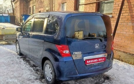 Honda Freed I, 2009 год, 1 099 000 рублей, 3 фотография