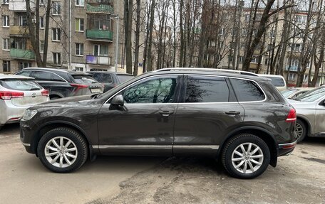 Volkswagen Touareg III, 2015 год, 2 550 000 рублей, 3 фотография