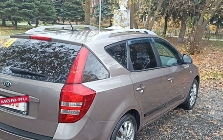 KIA cee'd I рестайлинг, 2009 год, 590 000 рублей, 3 фотография