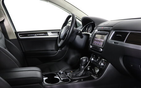Volkswagen Touareg III, 2016 год, 3 299 990 рублей, 14 фотография