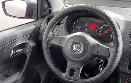 Volkswagen Polo VI (EU Market), 2013 год, 747 000 рублей, 17 фотография