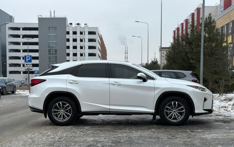 Lexus RX IV рестайлинг, 2017 год, 4 090 000 рублей, 8 фотография