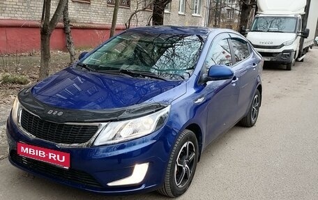 KIA Rio III рестайлинг, 2013 год, 750 000 рублей, 1 фотография