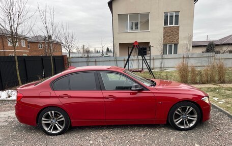 BMW 3 серия, 2011 год, 1 590 000 рублей, 3 фотография