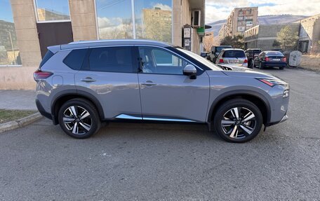 Nissan Rogue, 2022 год, 2 800 000 рублей, 2 фотография