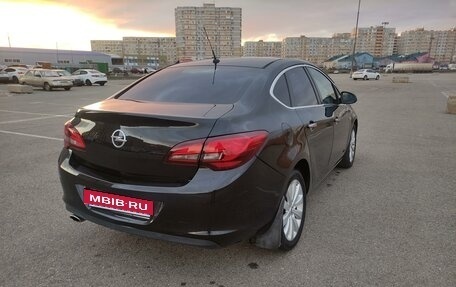 Opel Astra J, 2013 год, 850 000 рублей, 5 фотография