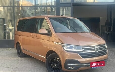 Volkswagen Multivan T6 рестайлинг, 2020 год, 6 319 000 рублей, 4 фотография