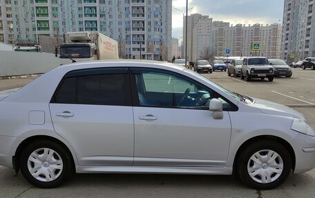 Nissan Tiida, 2011 год, 850 000 рублей, 10 фотография