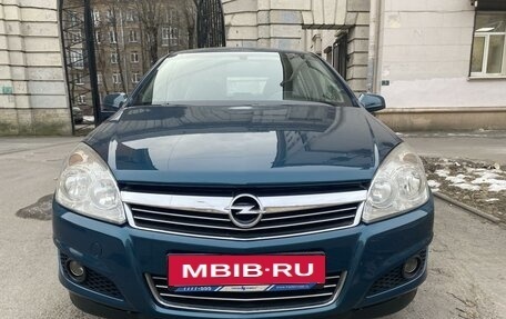 Opel Astra H, 2007 год, 650 000 рублей, 3 фотография