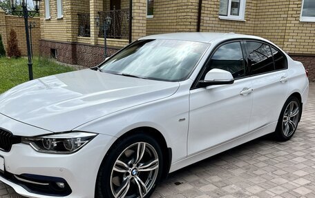 BMW 3 серия, 2016 год, 3 050 000 рублей, 2 фотография