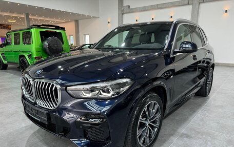 BMW X5, 2023 год, 8 790 000 рублей, 2 фотография