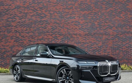 BMW 7 серия, 2023 год, 12 885 000 рублей, 2 фотография