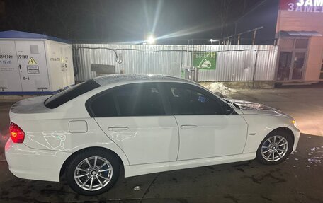 BMW 3 серия, 2011 год, 1 550 000 рублей, 5 фотография