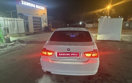 BMW 3 серия, 2011 год, 1 550 000 рублей, 4 фотография